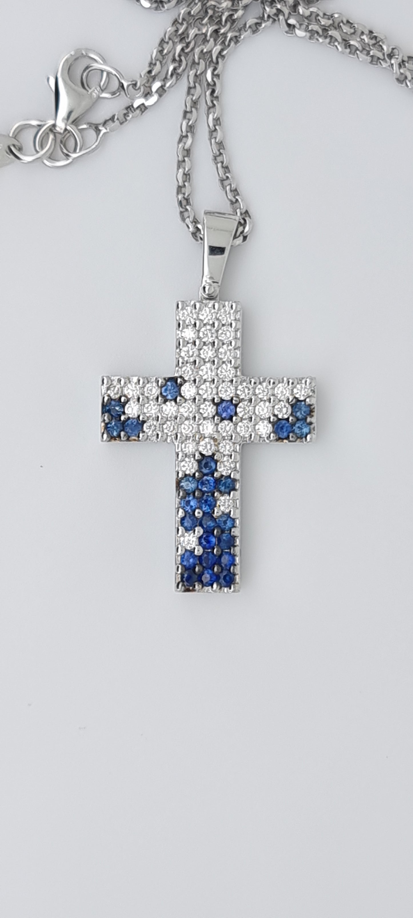 Aurelia - White gold (18K) necklace with cross-shaped pendant, with Natural Diamonds and Natural Sapphires