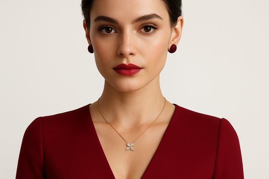 Aelia - Red Gold (18K) pentand with natural diamonds