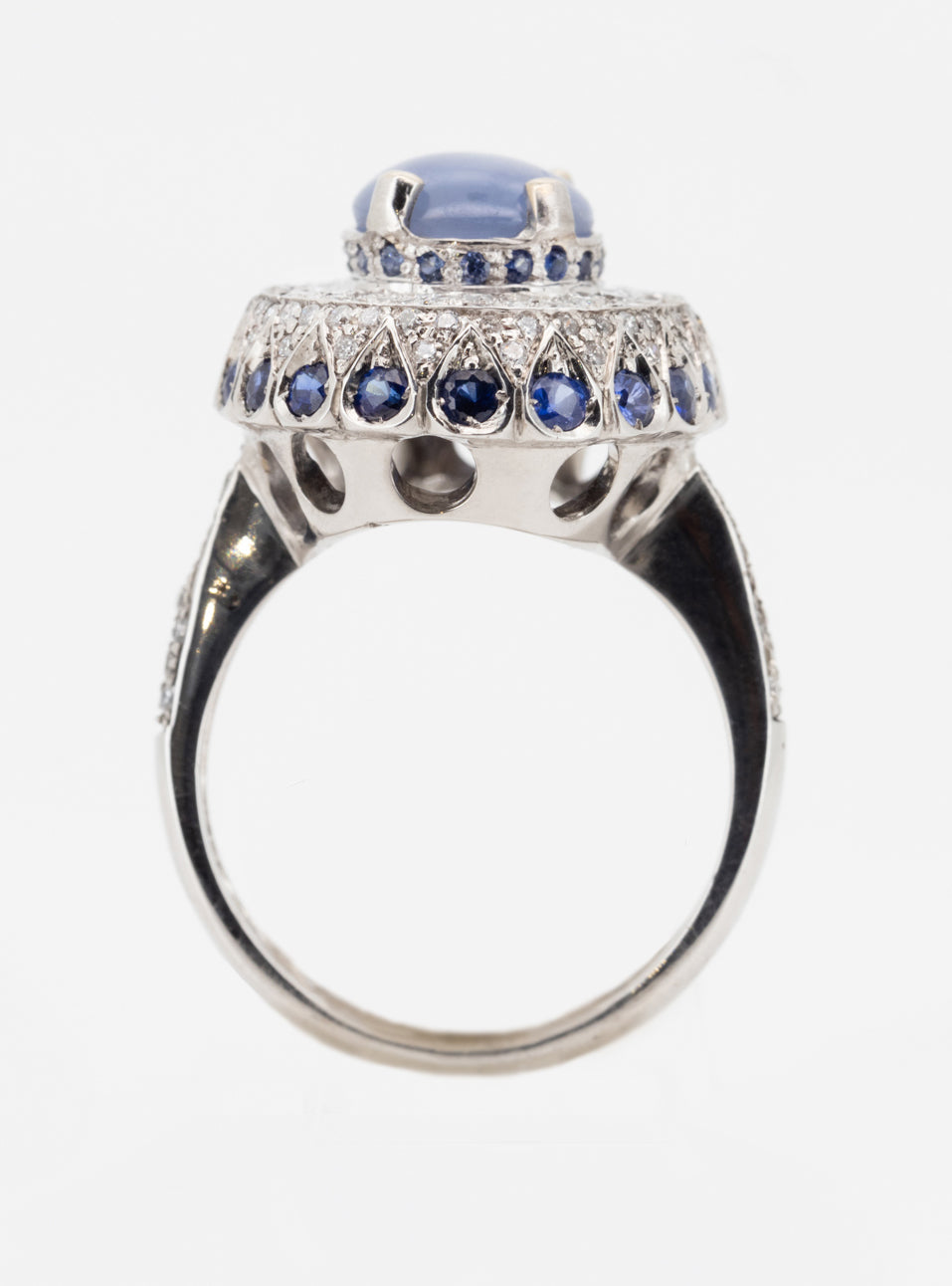Claudia - White Gold (18K), with star natural sapphire center stone (imperial blue), and naturals diamonds